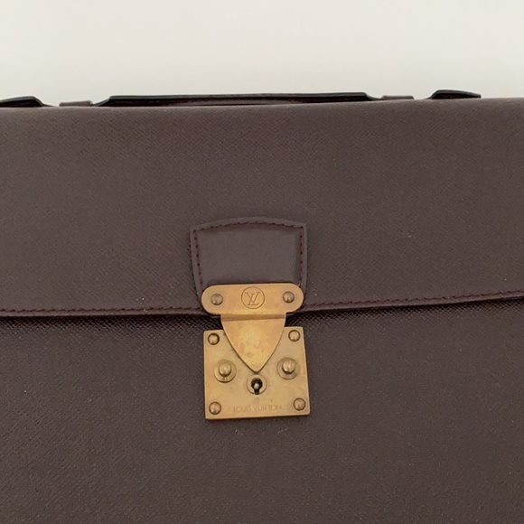 Louis Vuitton Business Bag SERVIETTE KOURAD Taiga - Picture 6 of 13